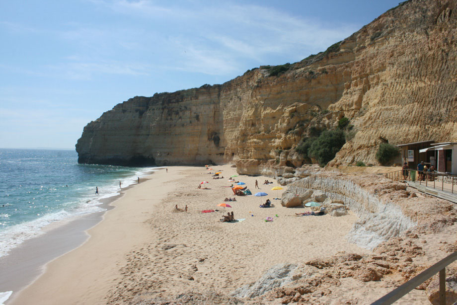 An easier access to the beach at Centeannes